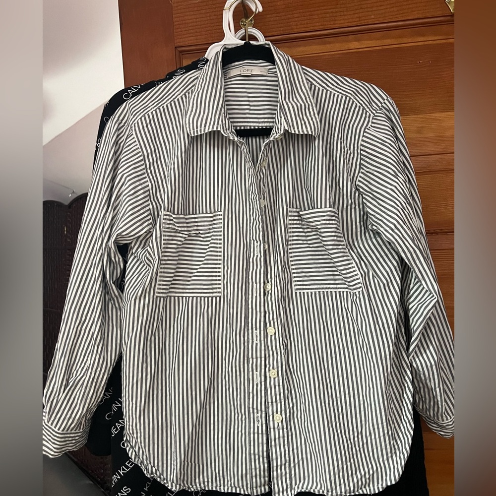 long sleeves stripes